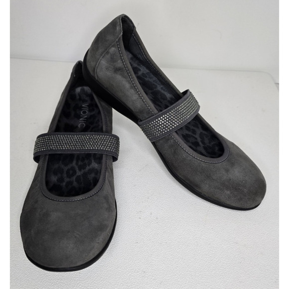 Vionic By Orthaheel Days Fern Mary Jane Flat Women's 9 Grey Suede Embellished - Picture 1 of 9